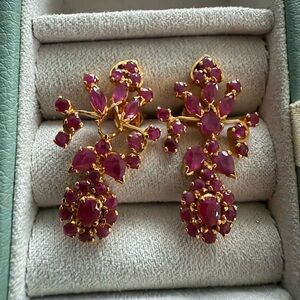 Elegant 22K Gold and Ruby Earrings
